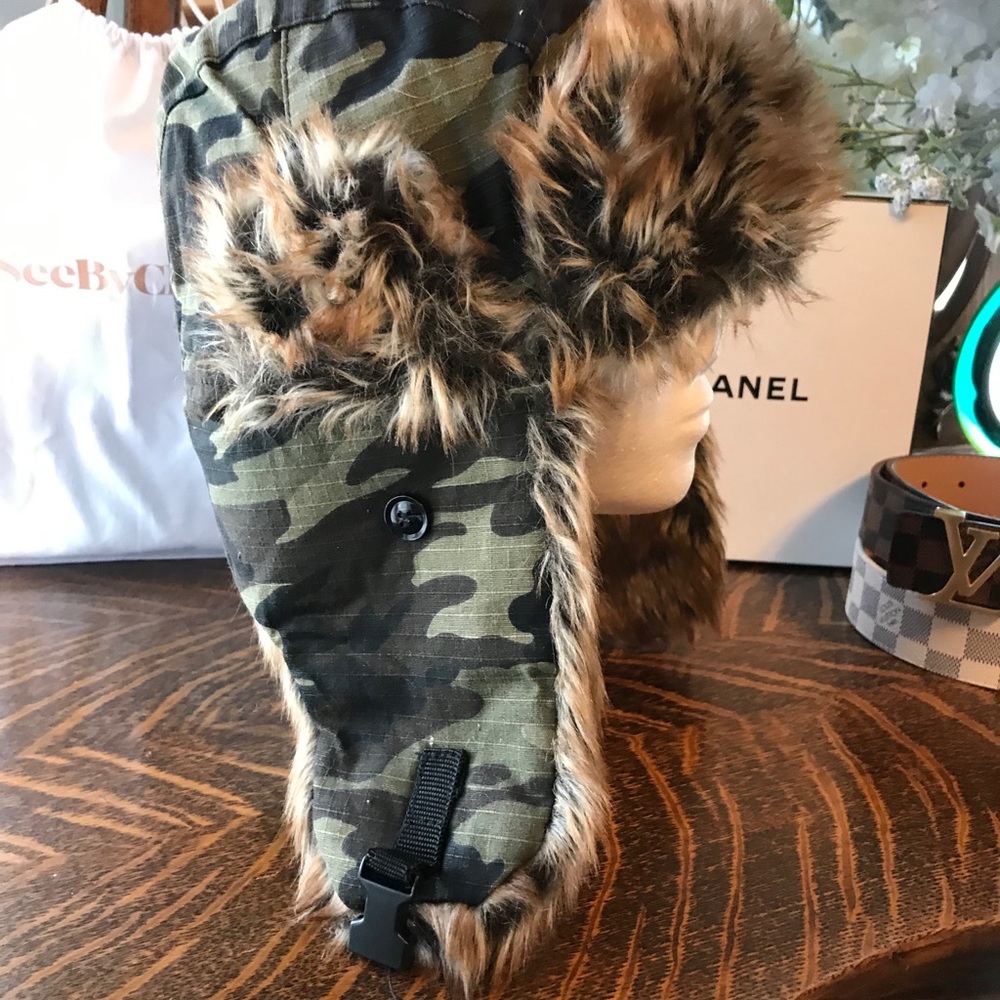 Super cute camouflage winter hat